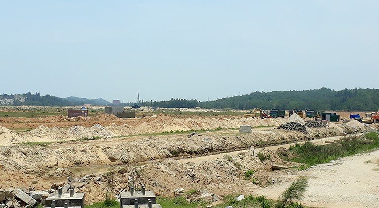 Hòa Phát Dung Quất được phép tận thu cát mặn: “Xin” là …“cho”?