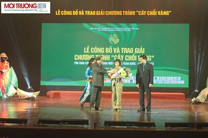 Tôn vinh công nhân môi trường trong lễ trao giải Cây chổi vàng