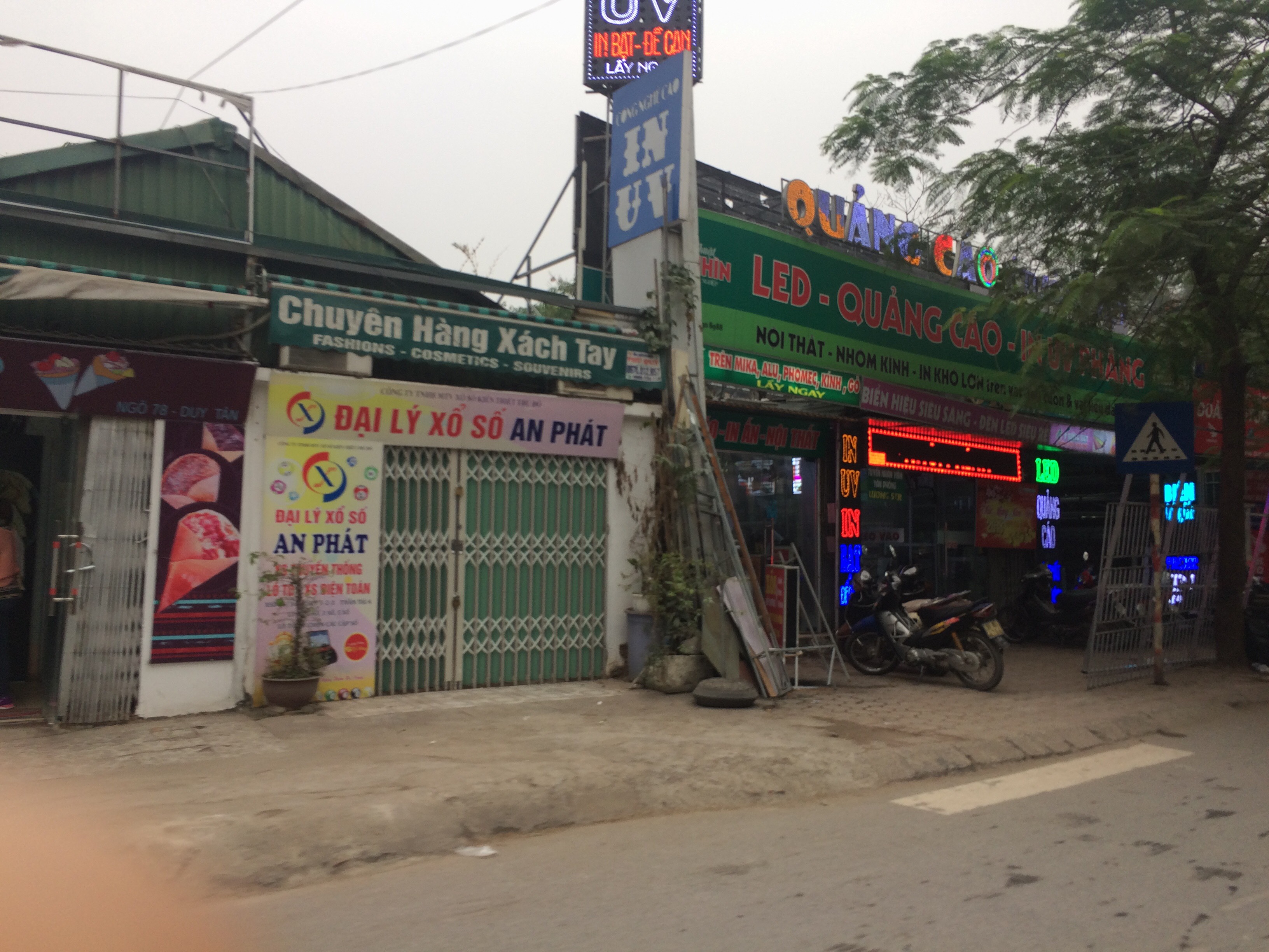 Phường Dịch Vọng Hậu: Xây dựng loạt kiốt tràn lan trên đất tiểu thủ công nghiệp