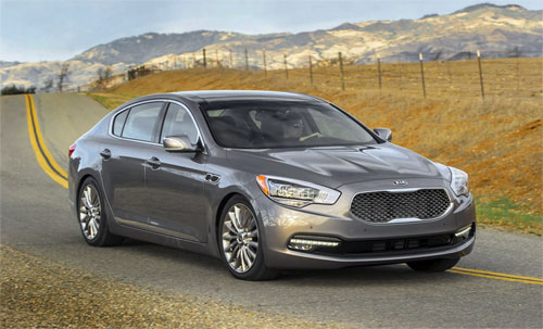 Kia K900 thế hệ mới  - một bước thay đổi để tồn tại