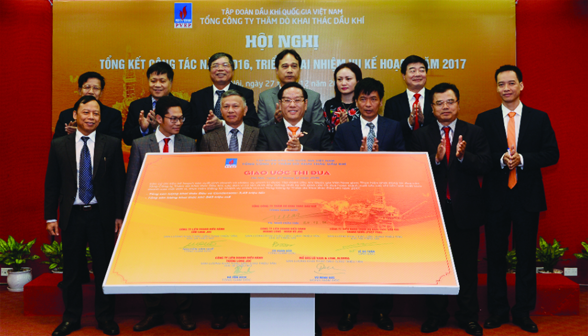 PVEP về đích trước 44 ngày kế hoạch sản lượng dầu khí năm 2017