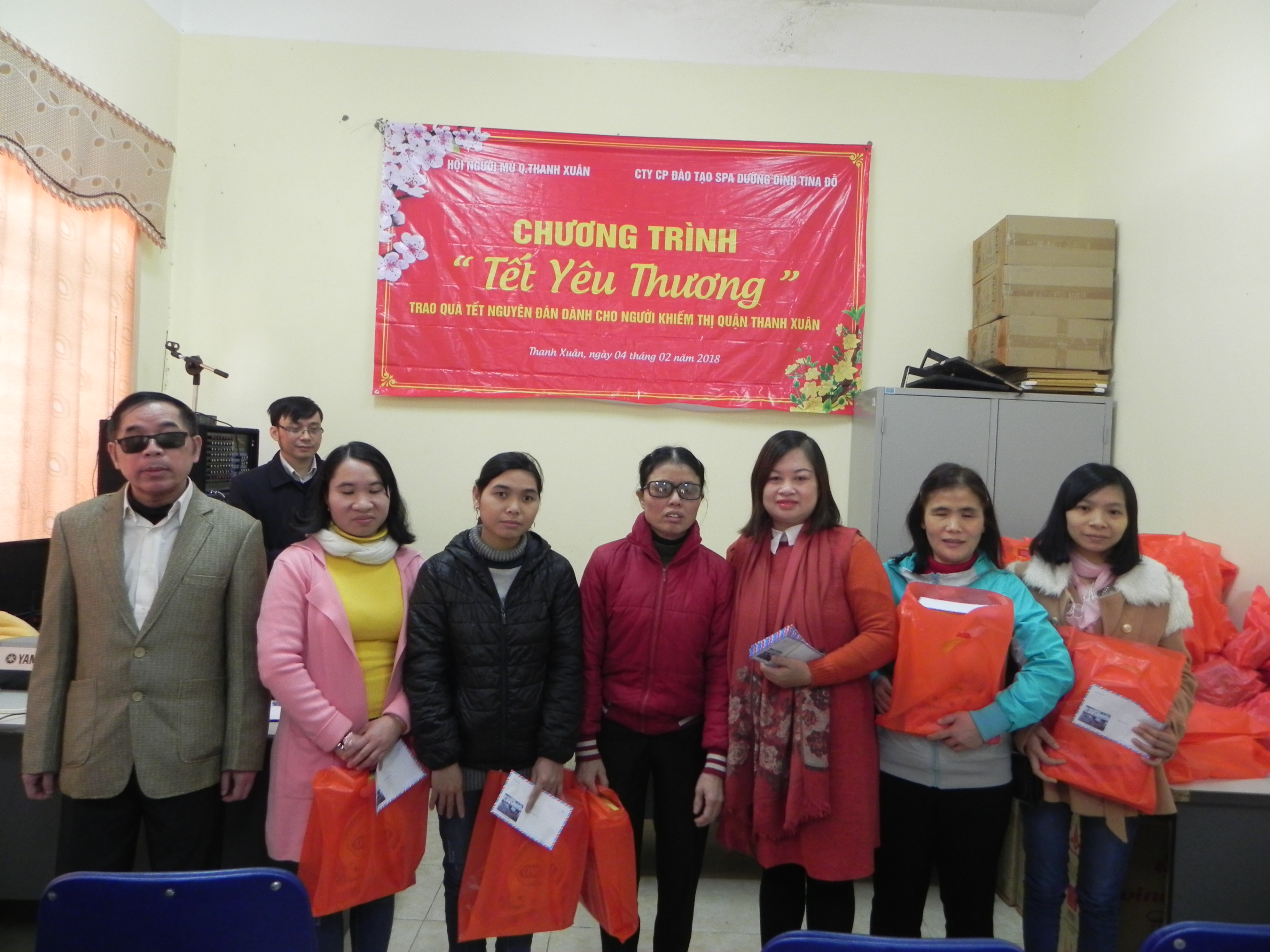 Công ty Tina Đỗ chia sẻ tình yêu thương