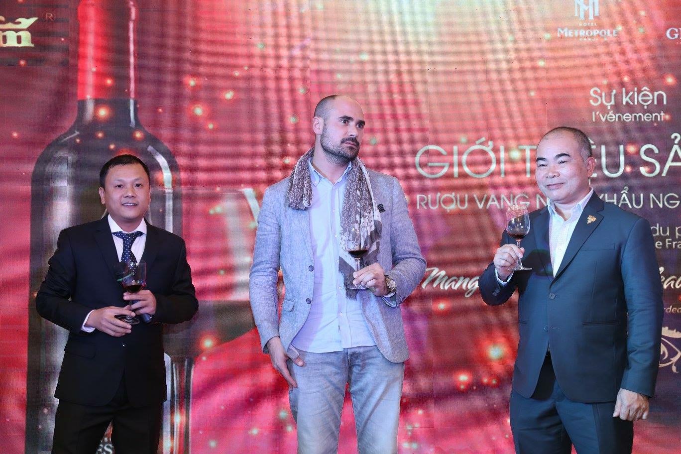 Tinh tế phong vị Âu trong Tết truyền thống