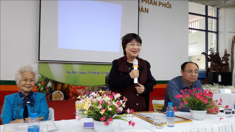 CLB Phụ nữ với tiêu dùng tổ chức hoạt động sinh hoạt định kỳ