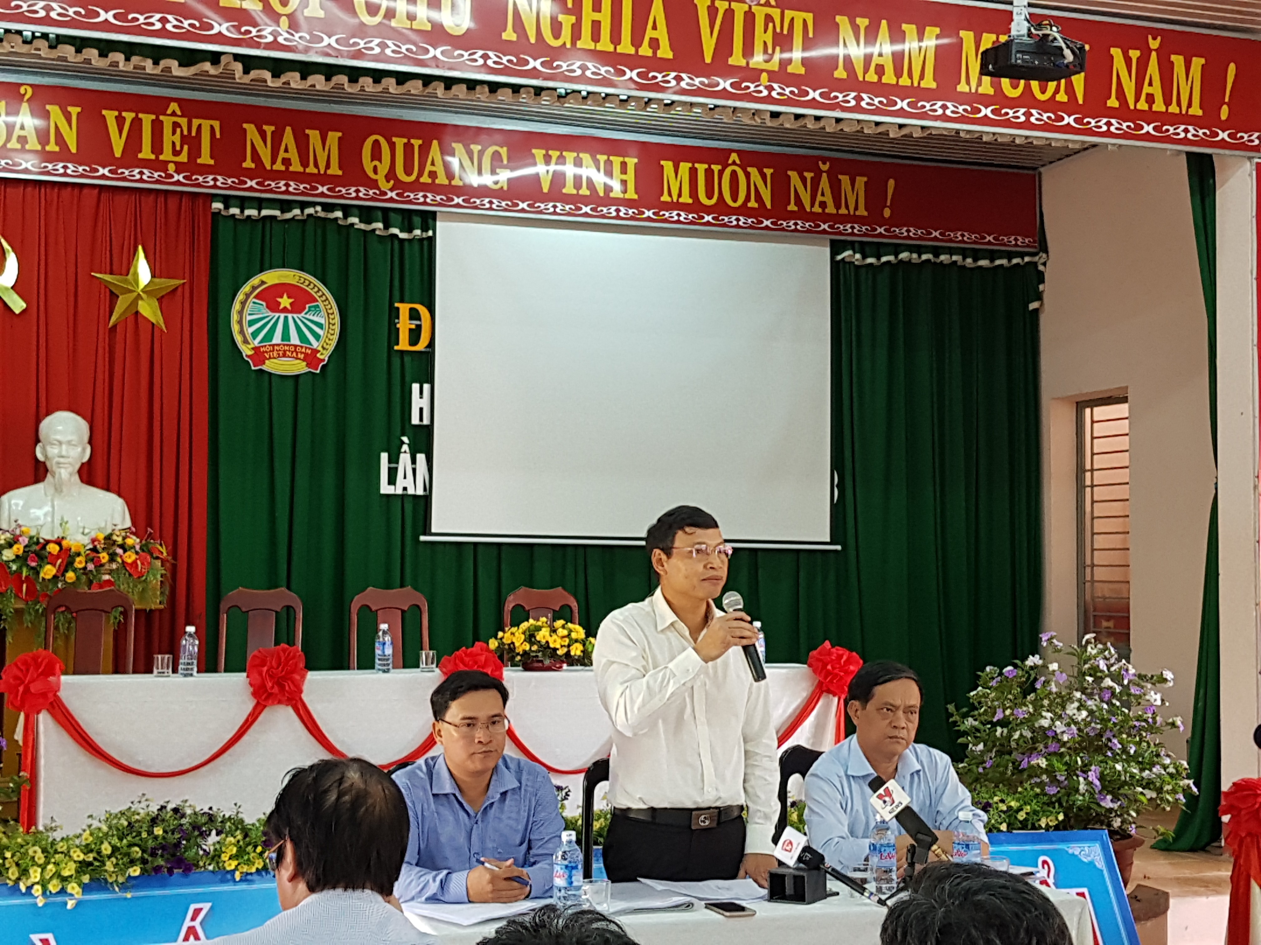 Đà Nẵng cho phép 2 nhà máy thép hoạt động trở lại