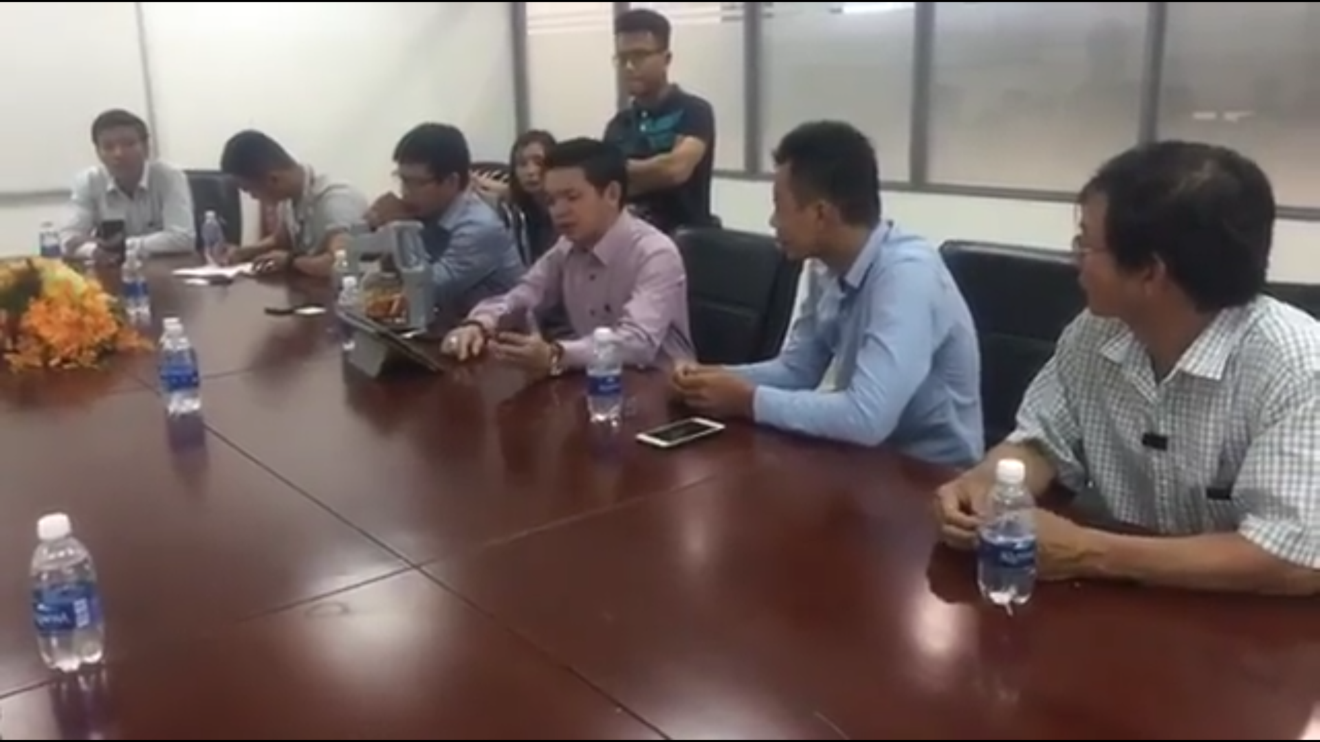 Coi thường người tiêu dùng tại Việt Nam. Khách Hàng quyết khởi kiện Ford Việt Nam ra tòa