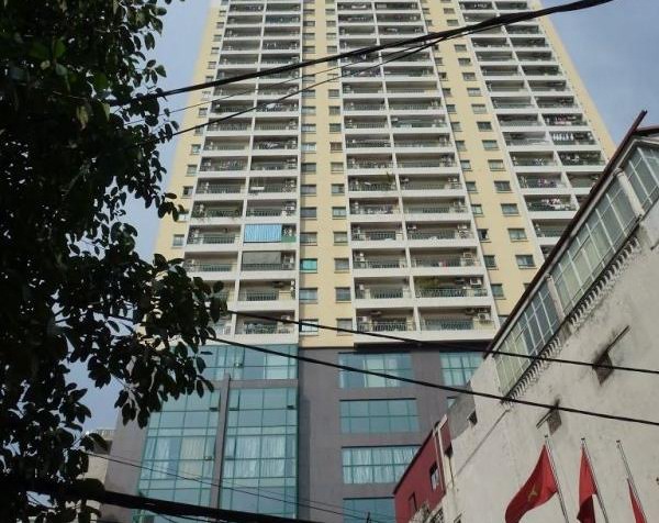 Chủ đầu tư dự án 8B Lê Trực: Nợ gần 2 tỷ tiền BHXH, BHYT của gần 100 người lao động!