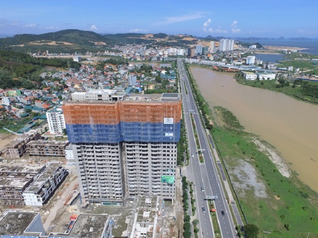 Tiếp tục “nóng” vấn đề đất ở hình thành trong  khu du lịch