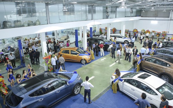 Thị trường ô tô nhập khẩu chưa kịp bùng nổ đã đầy nổi lo