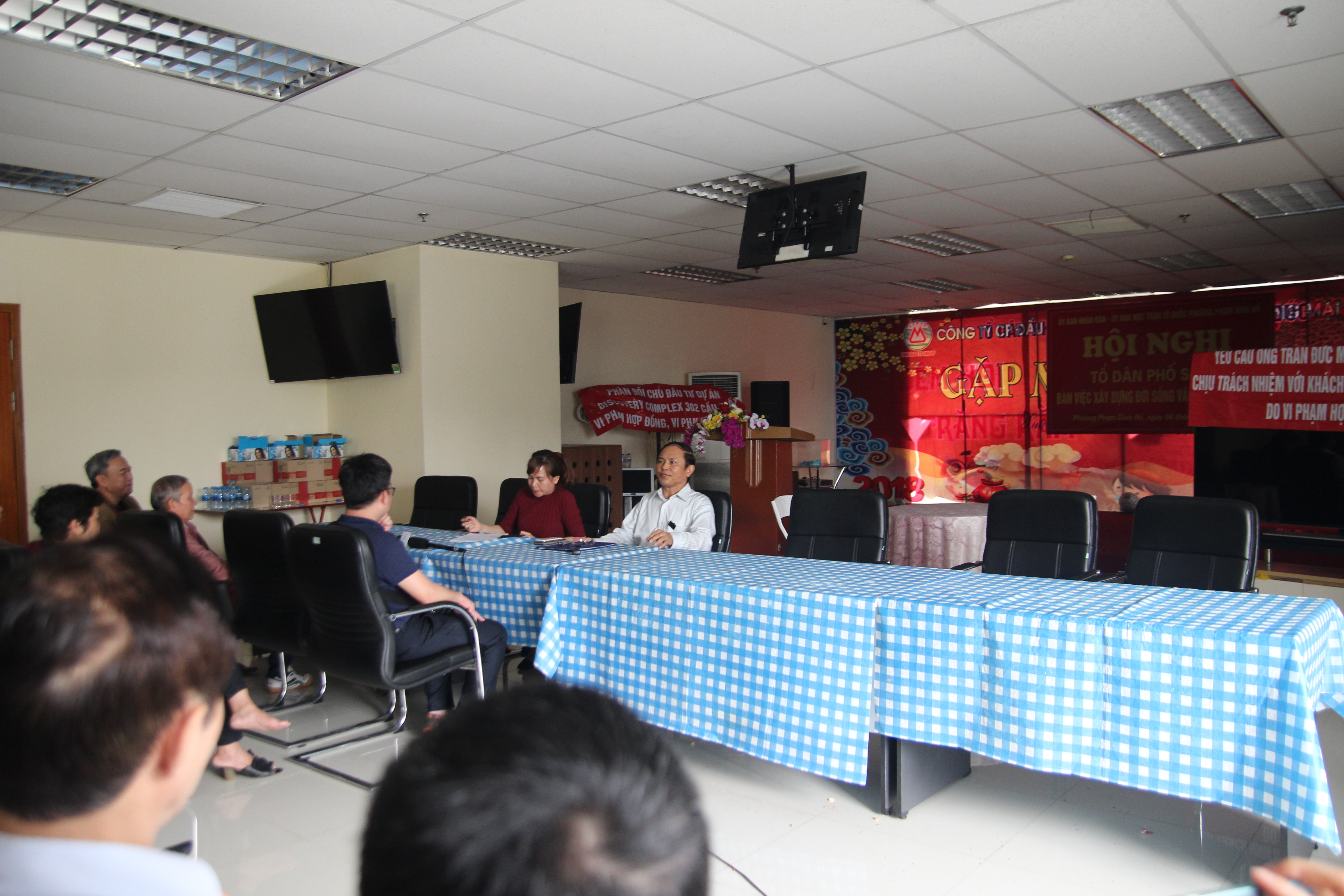 Khách hàng “Đại náo” Công ty CP đầu tư xây dựng Kinh Đô