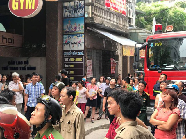 Cháy trường mầm non, cô trò hoảng loạn