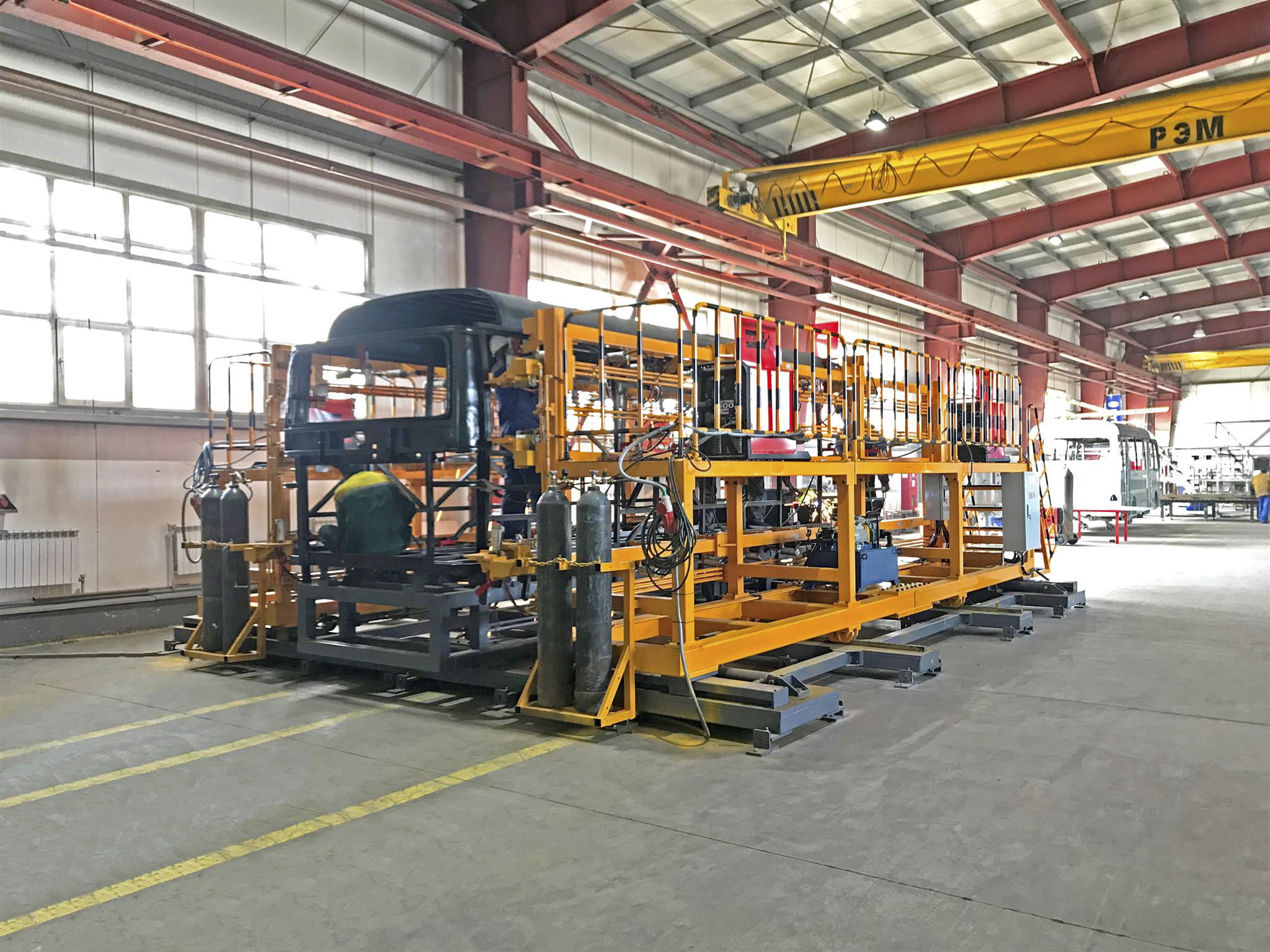 THACO chuyển giao công nghệ sản xuất xe bus THACO COUNTY  cho đối tác tại KAZAKHSTAN 