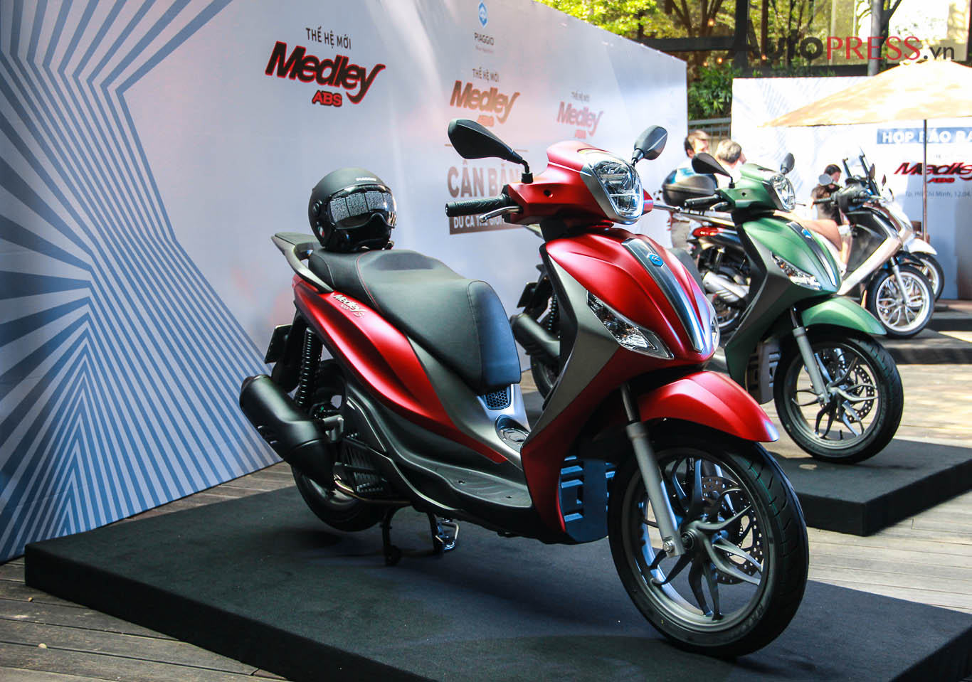 Piaggio ra mắt Medley ABS đối đầu