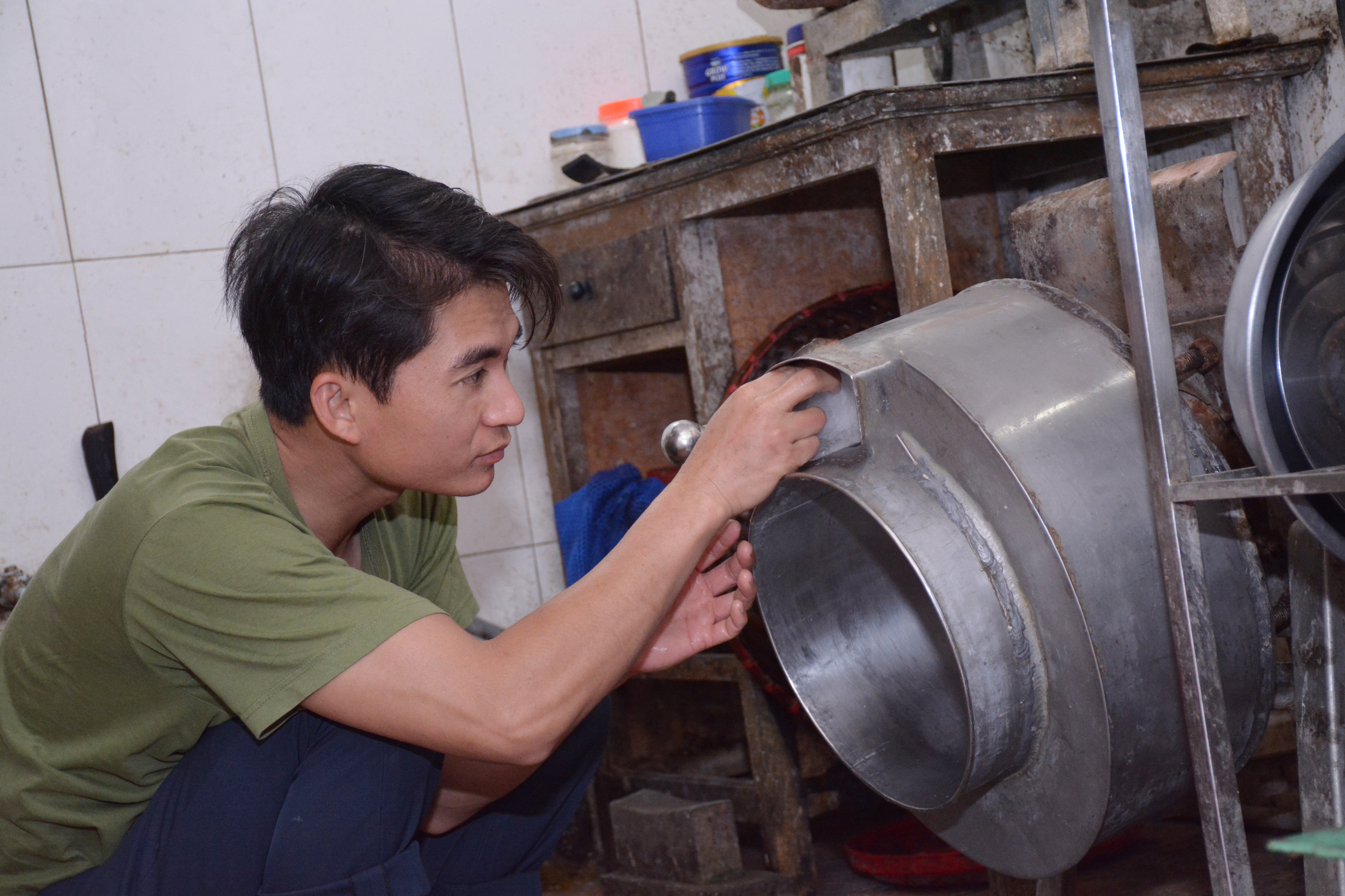 Mắt thấy tai nghe làng giò chả Ước Lễ