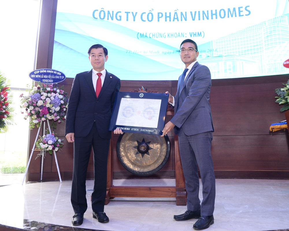 Vinhomes chính thức niêm yết 2,68 tỷ cổ phiếu - mã VHM
