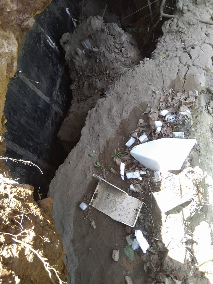 Dự án MHD Trung Văn: Phần móng hầm của dự án biến thành hồ nước lớn sau cơn mưa 