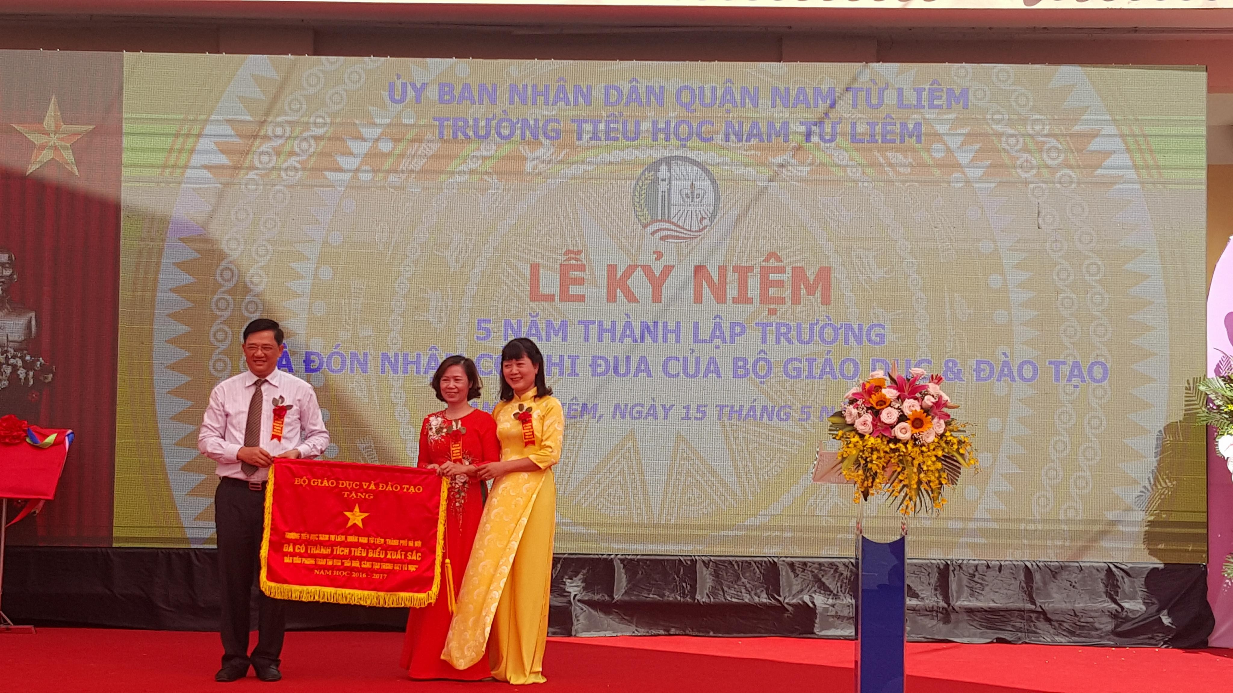 Trường Tiểu học Nam Từ Liêm kỷ niệm tròn 5 năm ngày thành lập