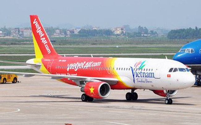 Vietjet tăng phí, giá vé máy bay sẽ tăng?