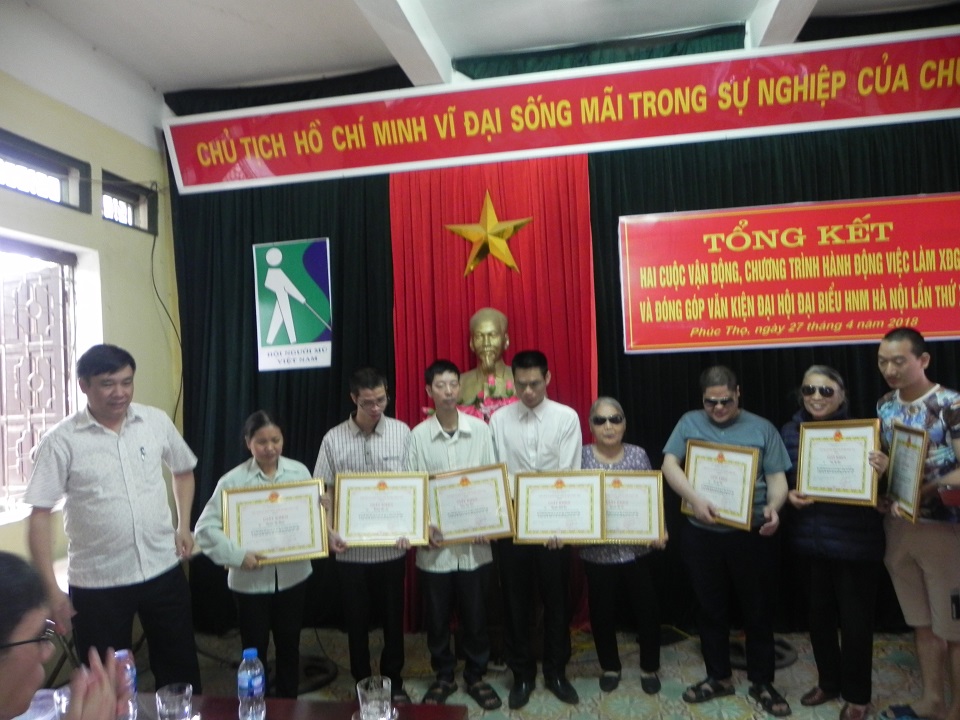 “Người khiếm thị Phúc Thọ - Vươn lên từ những cuộc vận động”
