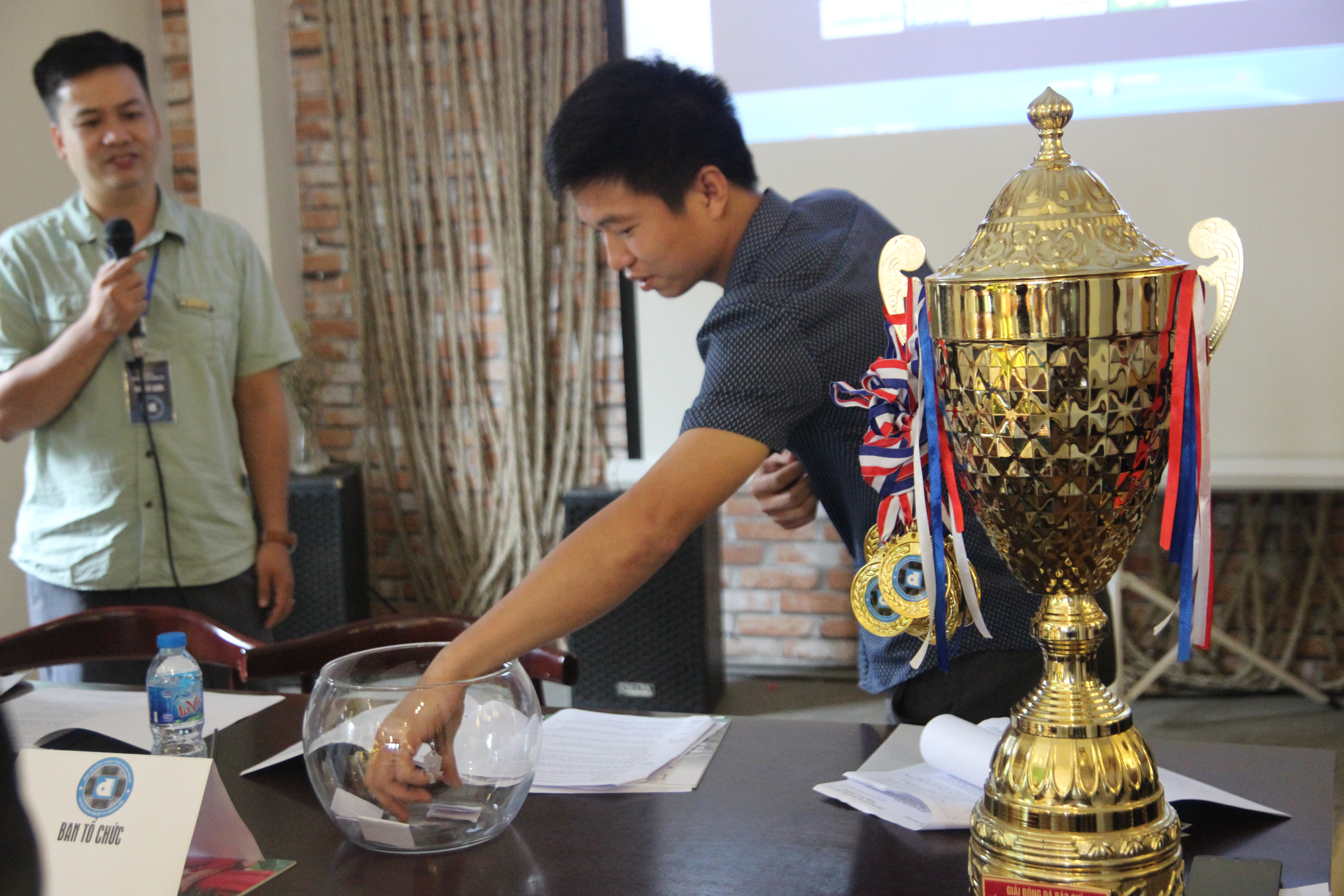 Khởi động giải bóng đá “Báo chí đồng hành cùng doanh nghiệp”