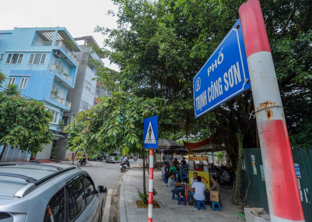 Tinh hoa ẩm thực tại phố đi bộ thứ 2 của Hà Nội