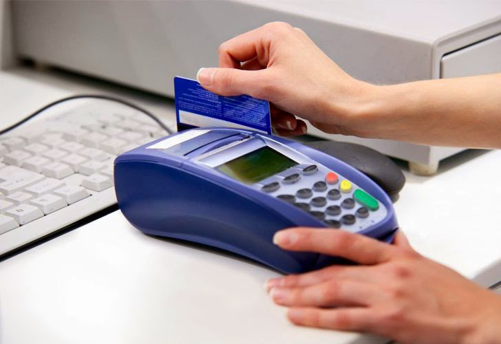 Sắp có lộ trình chuyển đổi 77 triệu thẻ ATM sang thẻ chip