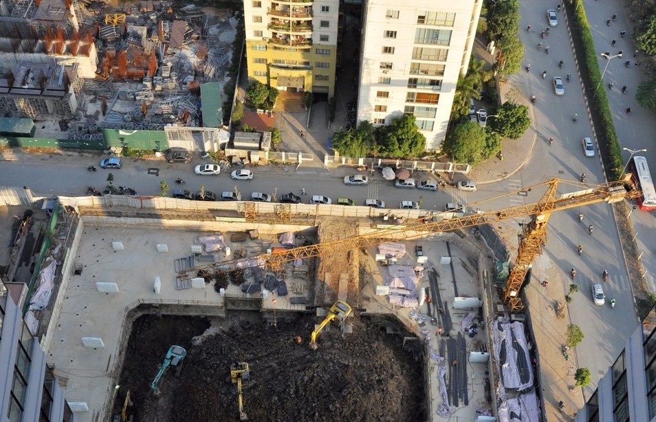 Văn Phú Complex: “Lùm xùm” khởi nguồn từ những văn bản tham mưu? 