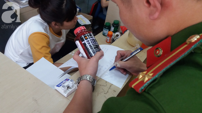  Phát hiện 5.000 sản phẩm thực phẩm chức năng đã hết hạn ngang nhiên rao bán trên mạng