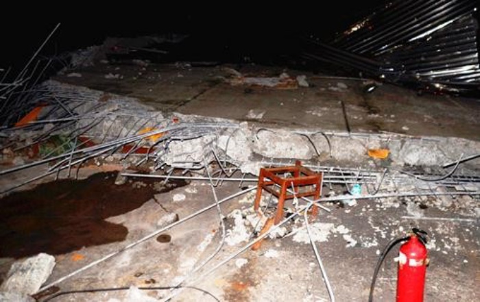 Vỡ bể nước thi công dự án, 3 người thương vong