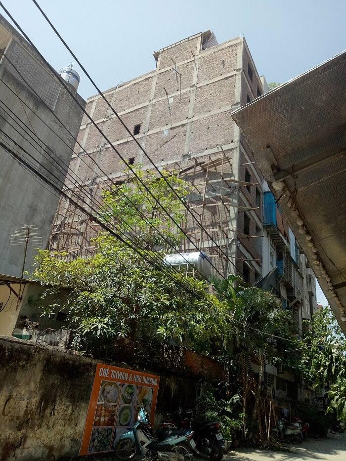 Bài 1: Nam Từ Liêm (Hà Nội): Nhiều công trình “nganh nhiên” vi phạm TTXD?