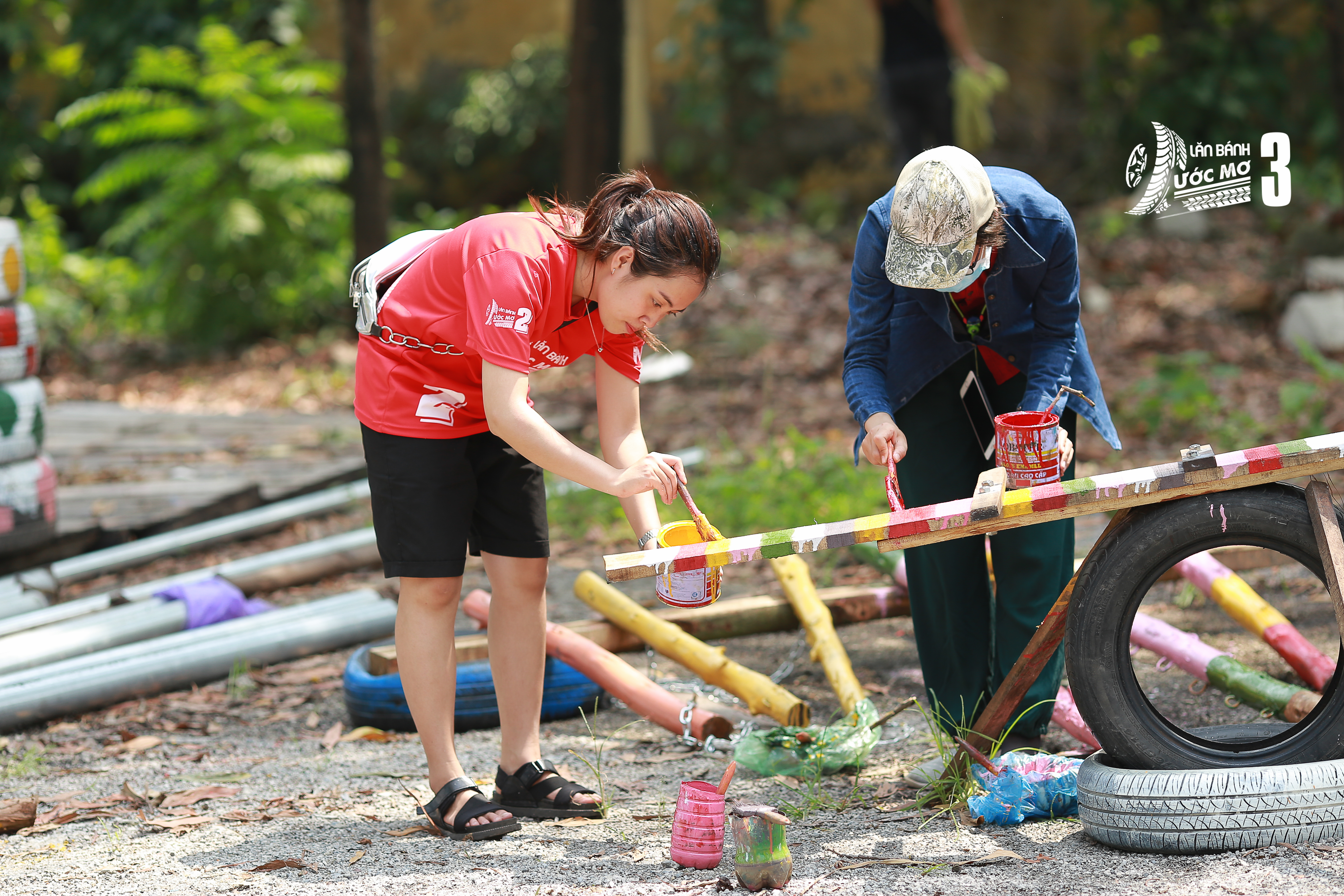 Lăn bánh ước mơ – Mang sân chơi lên vùng cao biên giới.