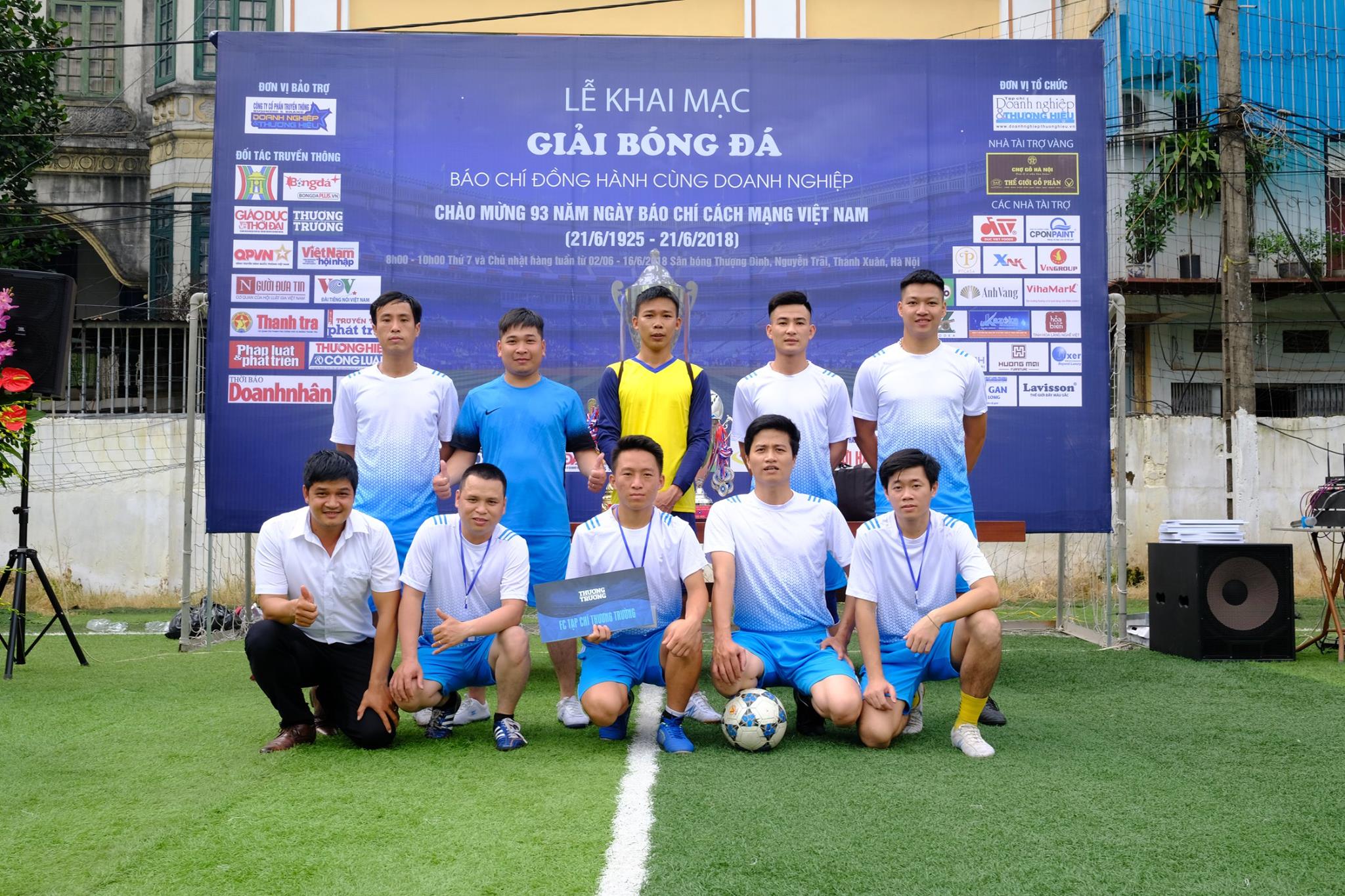 Khai mạc giải bóng đá Báo chí đồng hành cùng doanh nghiệp