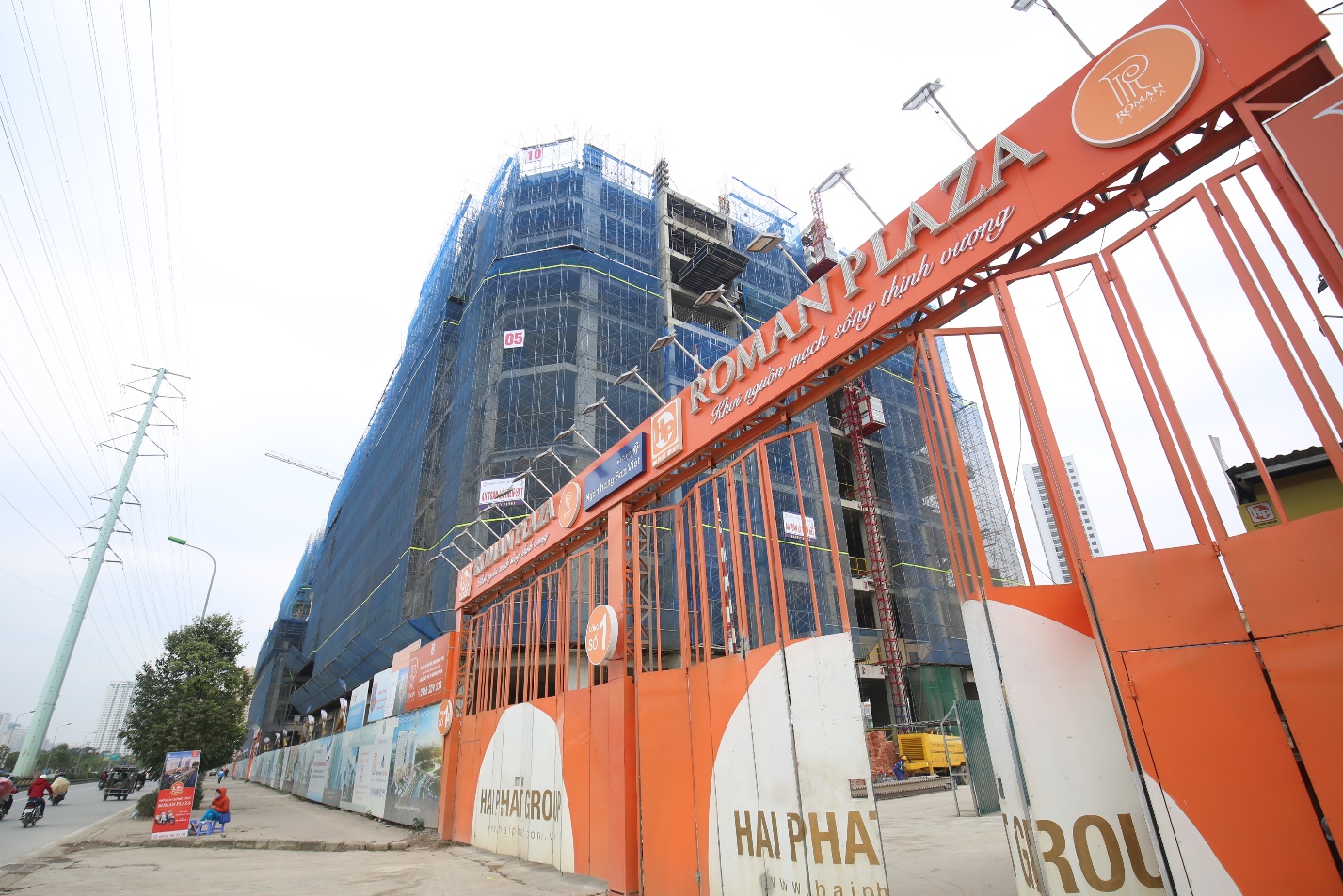 Tích lũy cổ phiếu bất động sản mới lên sàn