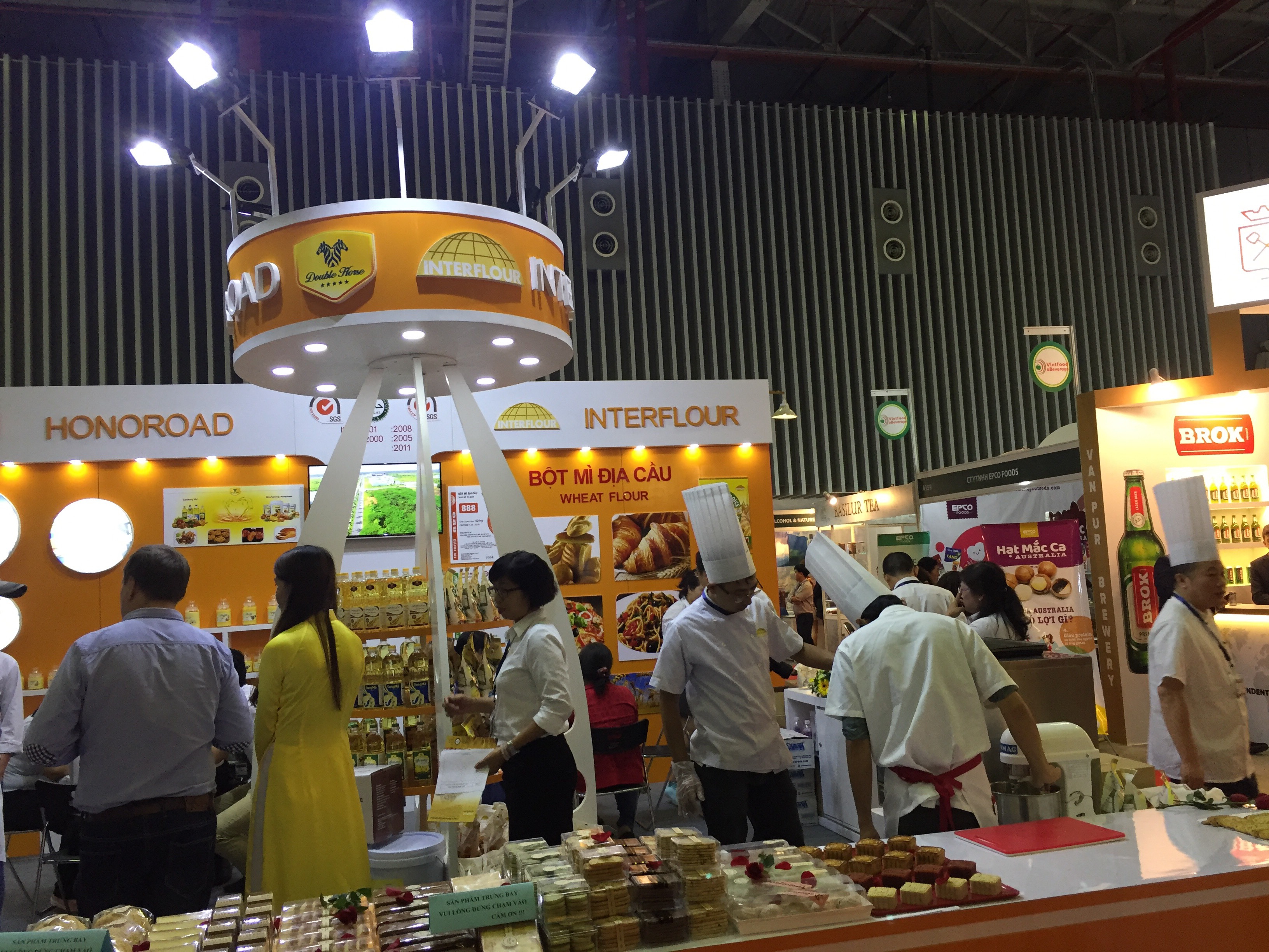  Chuỗi cung ứng toàn diện trong ngành thực phẩm, đồ uống Vietfood & Beverage - Propack 2018 