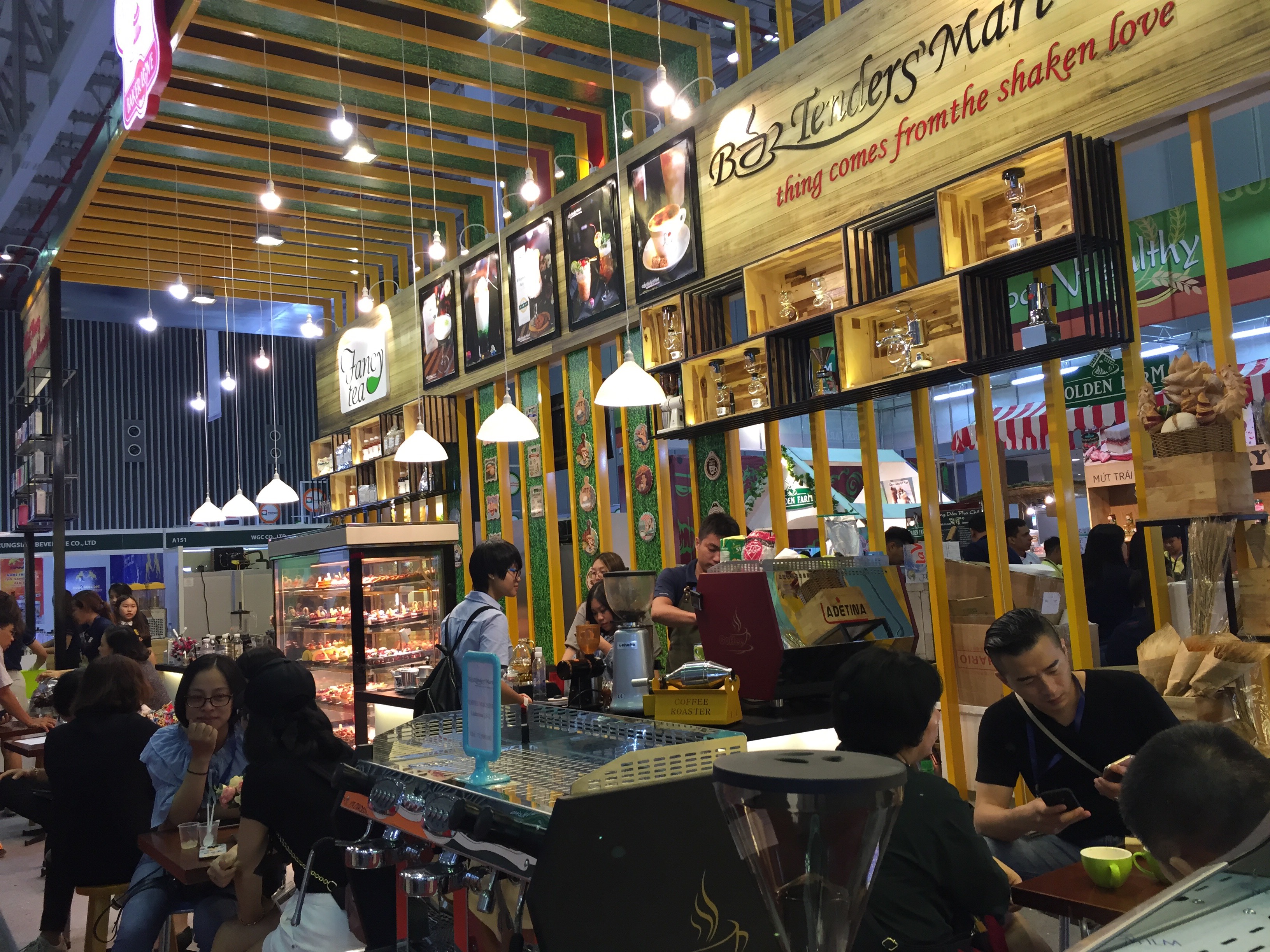  Chuỗi cung ứng toàn diện trong ngành thực phẩm, đồ uống Vietfood & Beverage - Propack 2018 