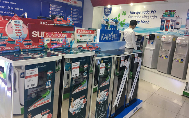 Chi hàng chục triệu đồng để mua máy lọc nước, mà vẫn tiền mất tật mang