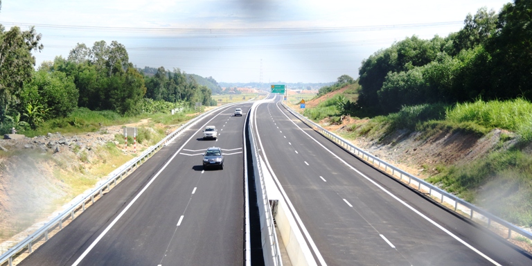 Nhiều tuyến cao tốc sẽ thông xe vào dịp 2/9 tới