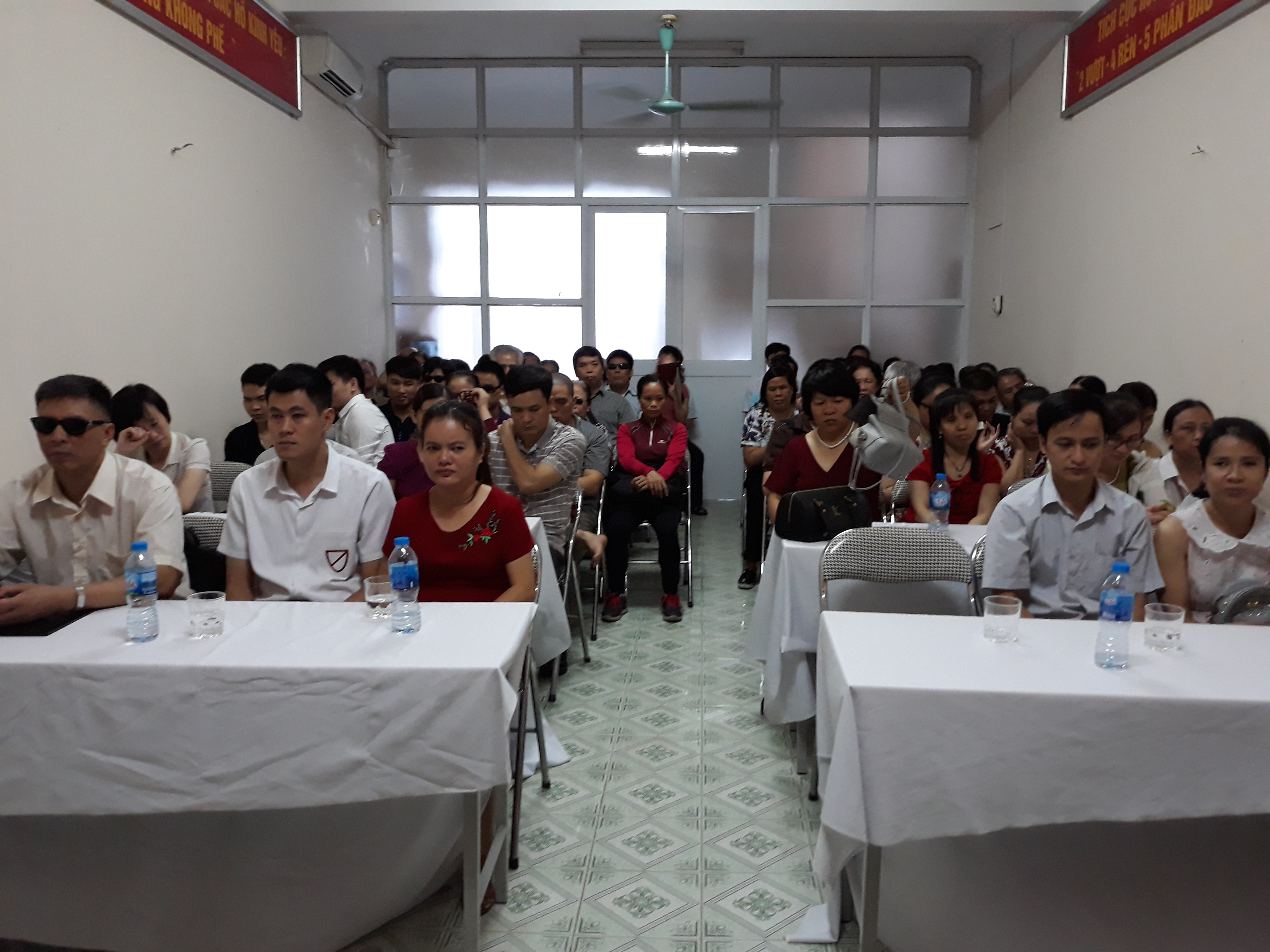 Quán triệt kết quả Nghị quyết tới người khiếm thị