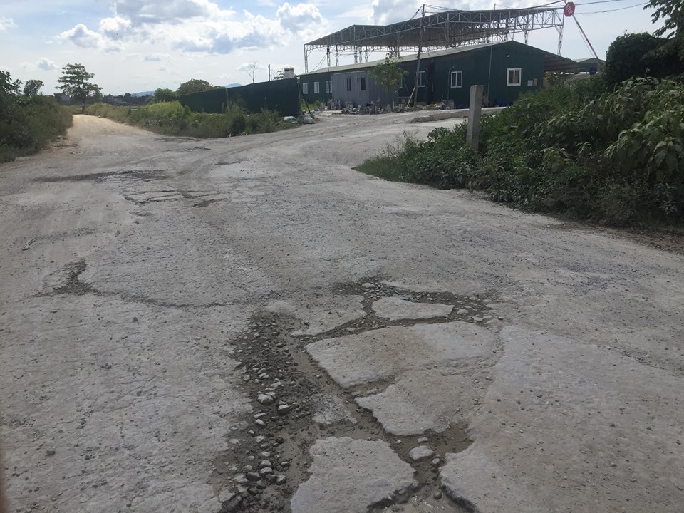 Hà Đông: Ai “bảo kê” cho trạm trộn bê tông gây ô nhiễm?