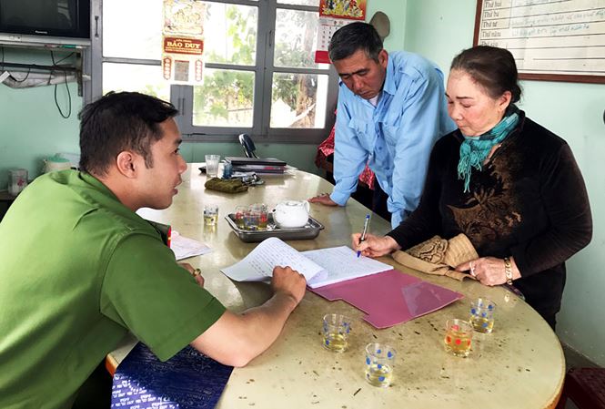 Lật tẩy công nghệ hô biến khoai tây Trung Quốc giả hàng Đà Lạt