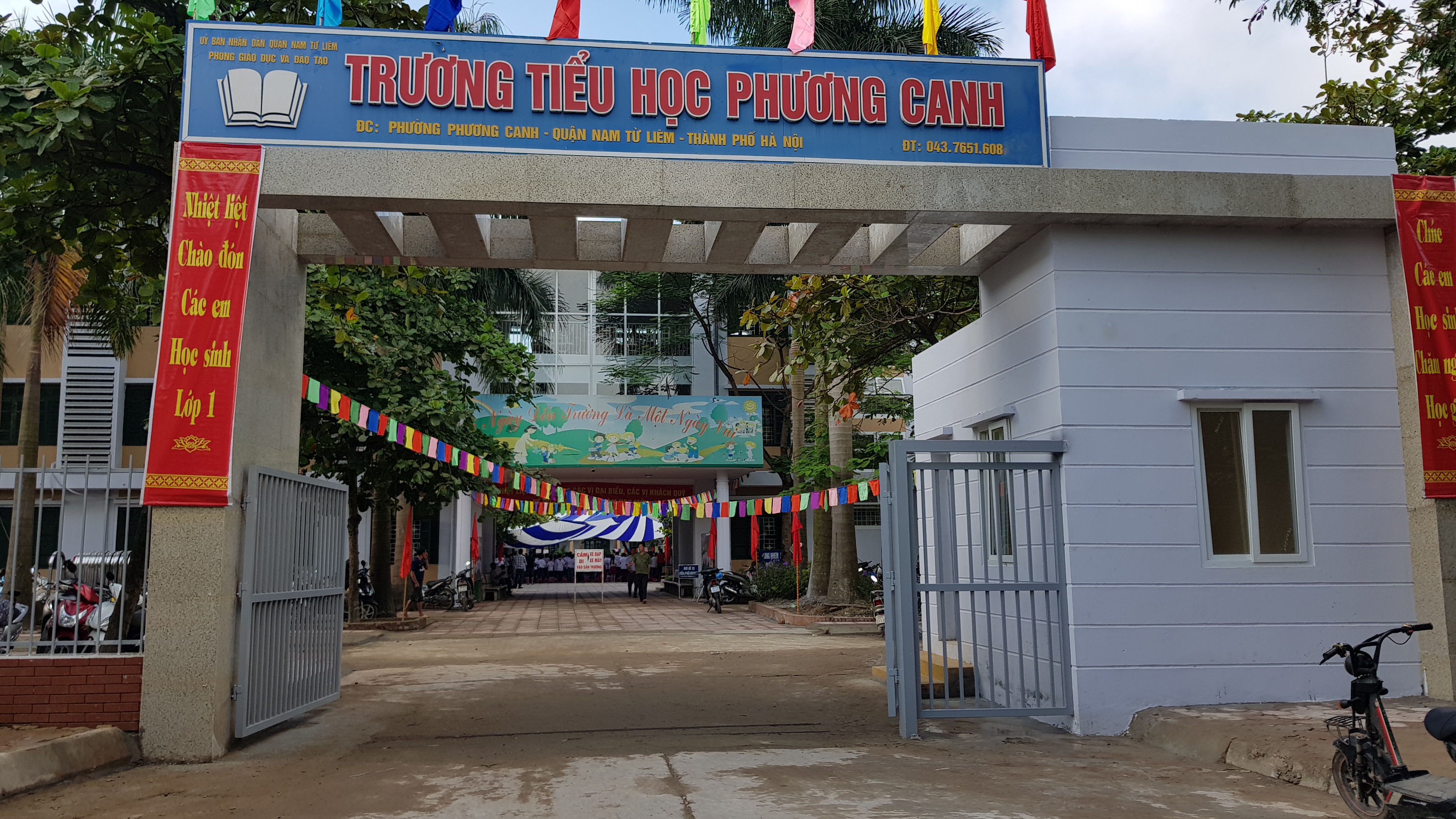 Trường tiểu học Phương Canh tưng bừng tổ chức lễ khai giảng năm học mới 2018-2019