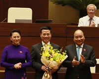 Phê chuẩn Bộ trưởng Bộ Thông tin và Truyền thông đối với ông Nguyễn Mạnh Hùng 
