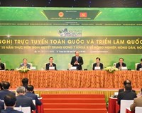 Thủ tướng Chính phủ chủ trì hội nghị trực tuyến về tam nông 