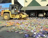 Tiêu hủy hàng giả trị giá hơn 5 tỷ đồng 