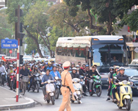 Tích cực đảm bảo trật tự an toàn giao thông và ATVSTP trên địa bàn Thủ đô dịp Tết Nguyên đán 2019 