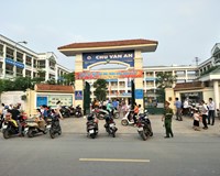 Họp đối thoại về ATTP tại Trường Tiểu học Chu Văn An Hoàng Mai Hà Nội Nhiều vấn đề nóng chưa được giải đáp thỏa đáng 