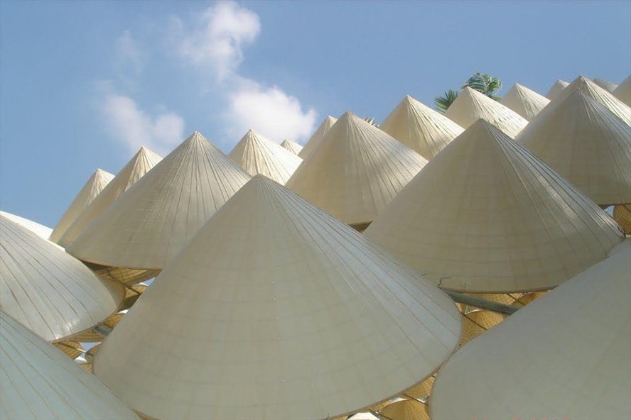 Mũ cọ nón lá chổi lúa Việt Nam báo giá bao nhiêu trên Amazon 