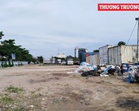 “Mục kích” bãi xe không phép tại cụm công nghiệp vừa và nhỏ Từ Liêm