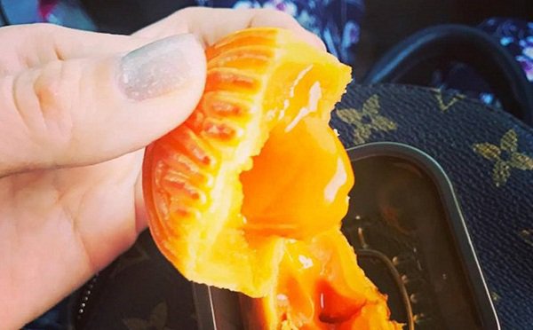 Hà Nội Bắt giữ hàng nghìn chiếc bánh trung thu trứng chảy  không rõ nguồn gốc 