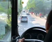 Xử lý tài xế không nhường đường cho xe chữa cháy 